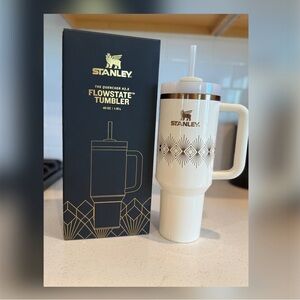 STANLEY • THE QUENCHER H2.0 • FLOWSTATE™️ TUMBLER